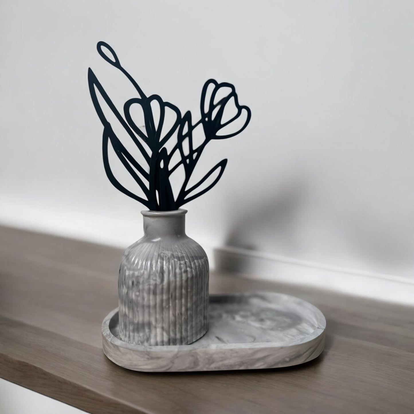 Vase de fleurs éternelles et support