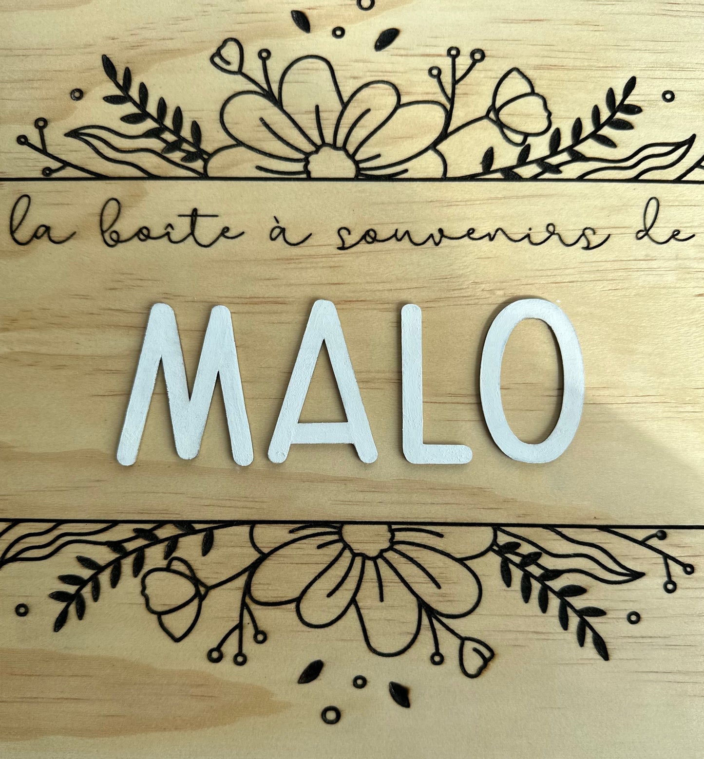 Coffret naissance personnalisé en bois - Boîte souvenirs bébé